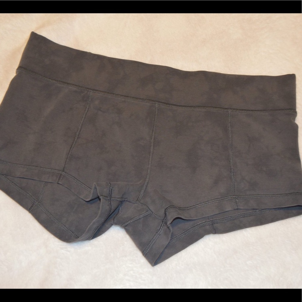 VSX sport shorties size small